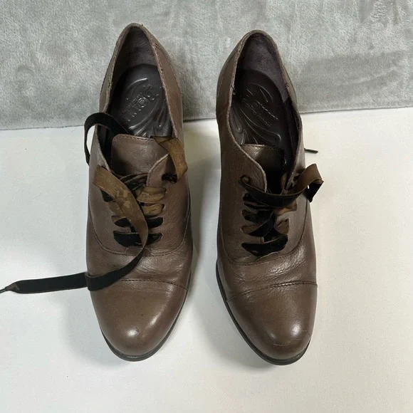 Born brown Oxford block heels - Picture 7 of 10